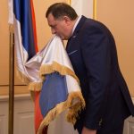 Zastava Republike Srpske pet mjeseci ispred kabineta Dodika