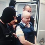 OPSADNO STANJE U SUDU Benedi Đukanović doveden U PANCIRU, zatraženo produženje pritvora