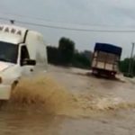 Izlila se voda na magistralni put kod Vršana, saobraćaj se odvija otežano (VIDEO)