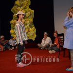Sutra izbor najbolje predstave dramskih sekcija osnovnih škola