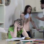 Roditelji prilikom razvoda prave velike greške koje ostavljaju neizbrisive posljedice po dijete