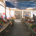 Zašto je voće i povrće na prijedorskim tezgama skupo? (VIDEO)