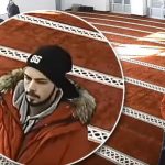 KAMERE SNIMILE BESRAMNOG LOPOVA U ILIJAŠU: Ušao u džamiju, molio se, a onda ukrao dobrovoljne priloge (VIDEO)