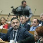 ŽUNIĆ: „Nema potrebe da Šarović ponovo PRAVI CIRKUS u Narodnoj skupštini“