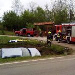 STRAVIČNA SAOBRAĆAJKA U sudaru poginuli vozač i suvozač (FOTO)