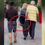 Mladić pratio ženu na ulici, pa joj zavukao ruku u torbu (VIDEO)