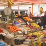 Gradska tržnica bilježi smanjen broj kupaca (VIDEO)
