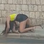 Kao u MMA: Brutalna tuča djevojaka u centru grada (VIDEO)