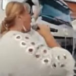 Ćana napravila "haos" na svadbi u Novom Gradu: Pjevačica došla kamionom u svatove (VIDEO)