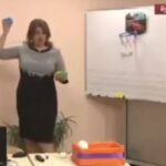 "UPS, JA PROMAŠILA" Simpatična učiteljica iz Prijedora ponovo POSTALA HIT na društvenim mrežama (VIDEO)