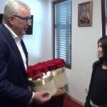 Zlatnik Svetog Vasilija Ostroškog i cvijeće za Biljanu, Mandić: "Dara" će ostati kao pečat jednog teškog stradanja Srba