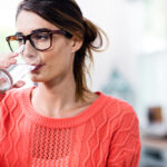 Šta se događa u telu ako popijete samo jednu čašu vode dnevno?