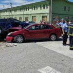 Sudar tri automobila u Prijedoru, majku i dijete izvlačili iz citroena (FOTO i VIDEO)
