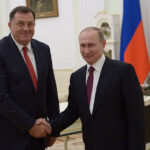 "Nastavite putem razvoja i napretka" Dodik čestitao Putinu Dan Rusije