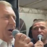 Dodik zapjevao sa Bajom Malim Knindžom (VIDEO)