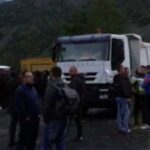 Situacija mirna, ali napeta: Protesti na prelazima Jarinje i Brnjak još uvijek traju