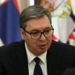 Vučić: Ujedinimo se pod našom himnom i zastavom