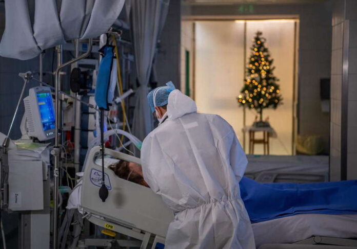 Treating COVID-19 patients at the Honved Hospital in Budapest