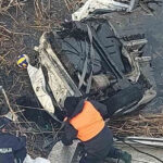 Zastrašujuće scene sa mjesta nesreće: Mladići sletjeli s mosta i poginuli, auto završio u kanalu