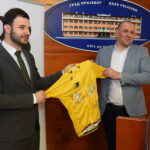 Gradonačelnik potpisao ugovor sa organizatorima o učešću Prijedora u Biciklističkoj trci " Beograd-Banjaluka" (FOTO)