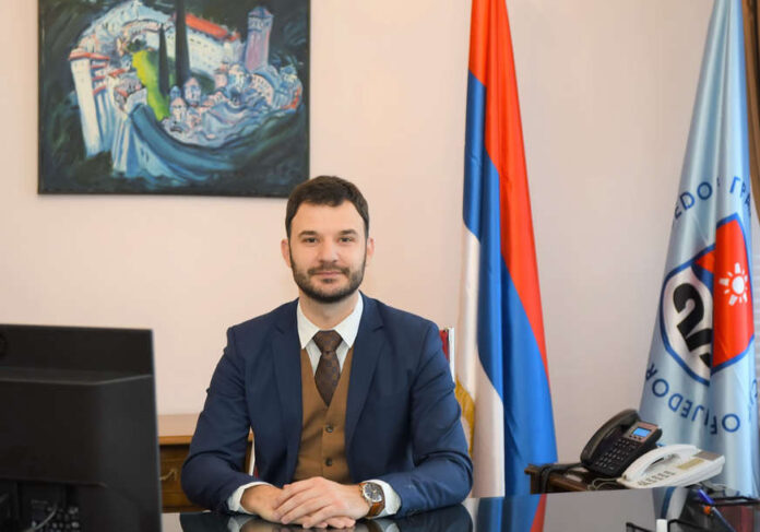 Приједор - честитка - Нова година по