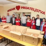 Vlado Đajić zajedno sa odbornicima obezbijedio 10.000 vaskršnjih jaja "Mozaiku prijateljstva"