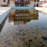 Puni žaba i prljave vode: Jedini bazen u gradu Prijedoru postao "žabokrečina" (FOTO)
