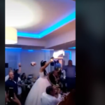 Izvadila pištolj i počela da rešeta: Mladu na svadbi pogodila pjesma (VIDEO)