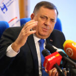 Dodik opleo po Šmitu “Nema pravo da uđe u OHR, a kamoli da interveniše u zakonodavstvu BiH"