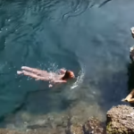 ODUŠEVILA HRABROŠĆU Djevojčica (13) iz Norveške skočila sa Starog mosta u Mostaru (VIDEO)