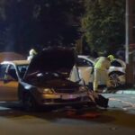 Automobili uništeni, vatrogasci izvukli teško povrijeđenog muškarca (VIDEO)
