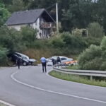 DETALJI TEŠKE NESREĆE Kod Prijedora poginuo vozač, šest osoba povrijeđeno