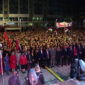 Preko 20.000 ljudi na Trgu Republike pozdravilo SNSD i njihove kandidate (FOTO i VIDEO)