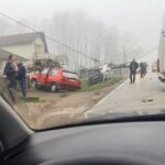 Automobili završili u kanalu: U nesreći učestvovala 2 vozila