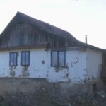 Pomozimo porodici Stanković da osmo dijete dočekaju pod novim krovom (VIDEO)