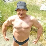 Tito iz Bugojna svakodnevno dolazi na vruću vodu - Pogledaj me kakav sam, kao kamen (VIDEO)