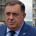 Dodik o sastanku "eksperata" u Ambasadi SAD u Sarajevu "Nisu Srbi ginuli braneći svoju imovinu da bi je Šmit, Marfi i Bakir krčmili"