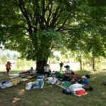 Već 270 sati leže i ne mrdaju: Još traje takmičenje u ležanju u hladovini, Jovan jedini može da pobijedi Crnogorce (FOTO)