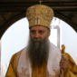 (FOTO) “Najvažniji čin u hrišćanskom svijetu” Patrijarh Porfirije KRSTIO 30 MALIŠANA na praznik Cvijeti