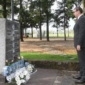 “Kao roditelj osjećam ogroman bol” Predsjednik Srbije Aleksandar Vučić položio cvijeće NA MJESTIMA MASOVNIH UBISTAVA MLADIH u Malom Orašju i Duboni