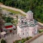 U nedjelju PRESVLAČENJE MOŠTIJU Svetog Zosima u manastiru Tumane: Dijelovi starog odijela biće podijeljeni prisutnim vjernicima na blagoslov