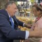 (FOTO) Bez protokola i pratnje: Dodik PROŠETAO centrom Banjaluke, a ovo ga je najviše ganulo