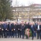 Polaganjem vijenaca na spomen-obilježje “Za krst časni” počelo obilježavanje Dana boraca (FOTO)