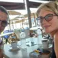 Ispovijest žene koja je spasila muža da ne ispadne iz aviona: U bolnici je s teškim povredama