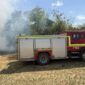 Dramatični snimci iz Srbije: Vatra stigla do kuća, mještani preskaču ograde (FOTO/VIDEO)