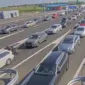 Duge kolone vozila na izlazima iz BiH